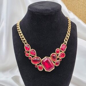 Vtg 70's Trifari Red Geometric Glass Lucite Gem Necklace Gold Tone Statement Bib